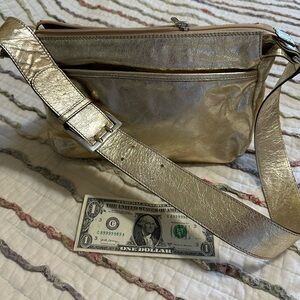 Gold sparkle bag- perfect for the holidays!